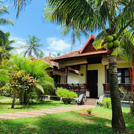 Maadathil Cottages 바르칼라 외부 사진