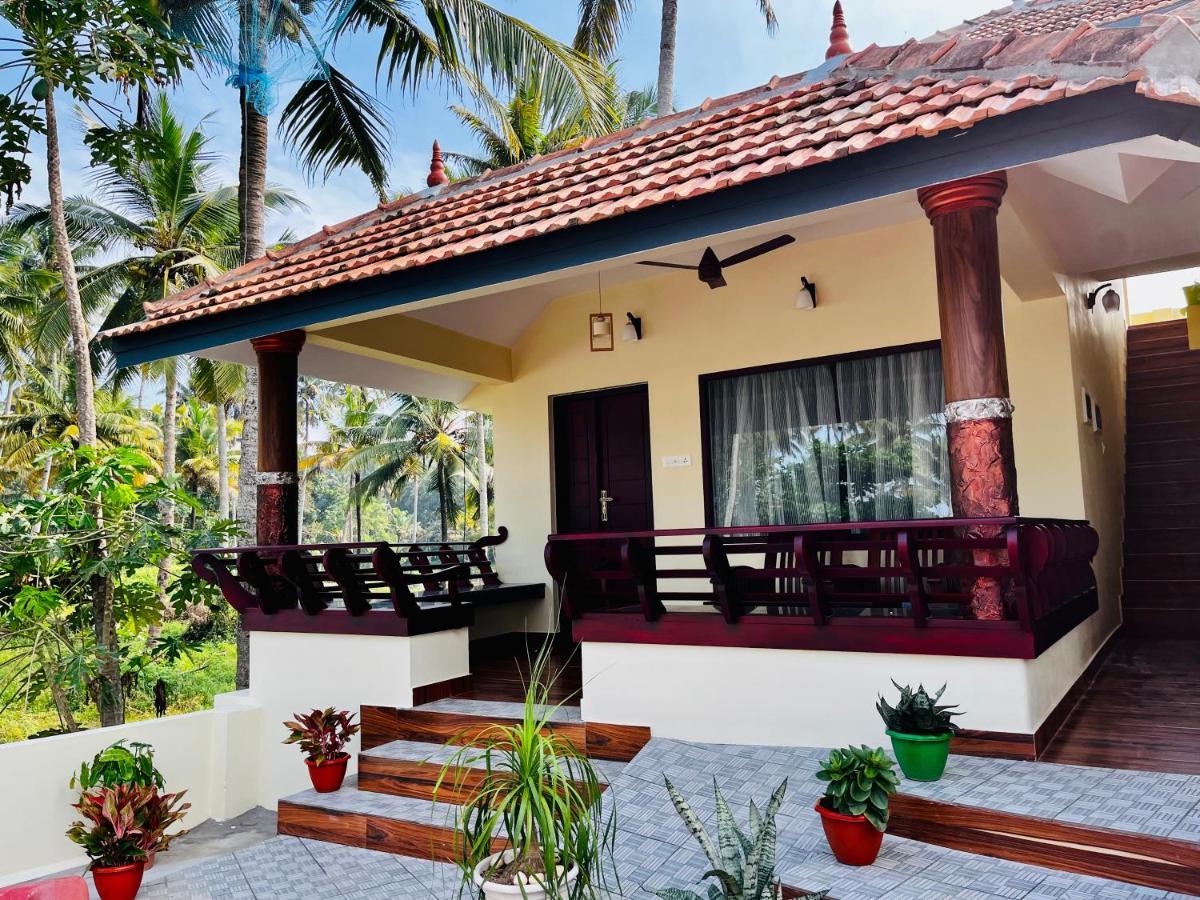 Maadathil Cottages 바르칼라 외부 사진